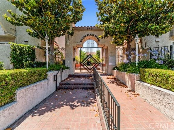 5401 Zelzah 114, Encino (los Angeles) CA 91316