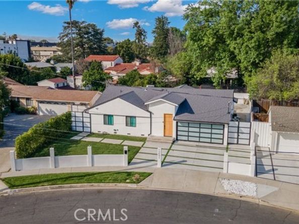 13633 Delano Street, Los Angeles CA 91401