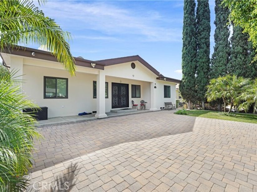 5854 Satsuma, North Hollywood (los Angeles) CA 91601
