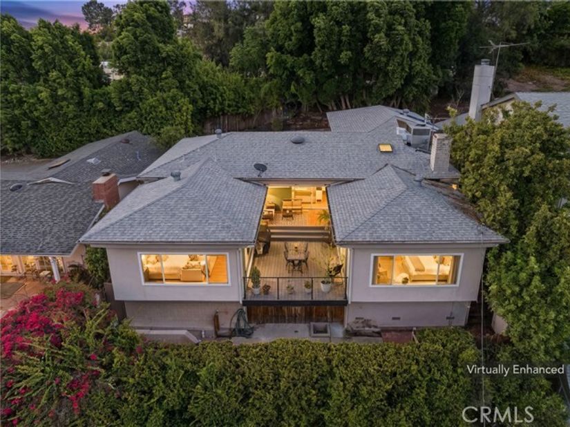 5365 Elvira Road, Woodland Hills (los Angeles) CA 91364