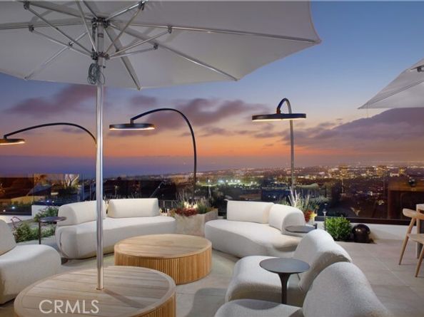 17 Muir Beach Circle, Corona Del Mar (newport Beach) CA 92625