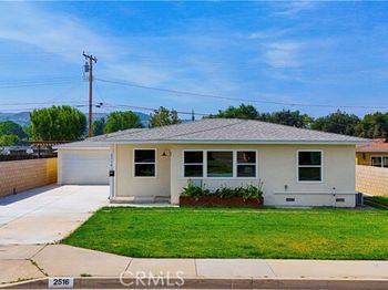 2516 E Walnut Creek