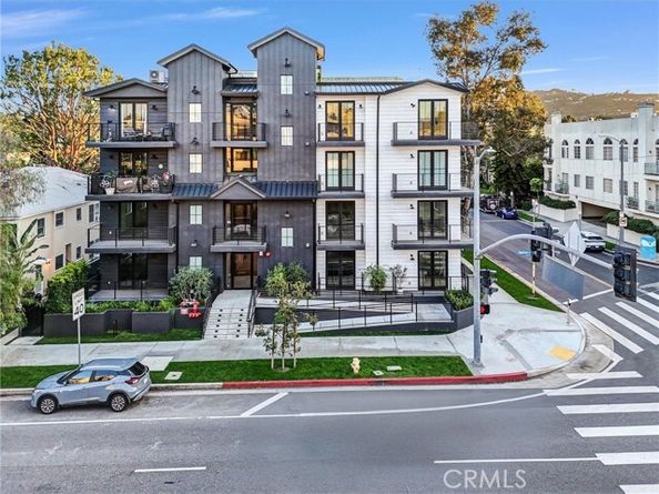 10352 Riverside Drive 203A, Toluca Lake (los Angeles) CA 91602