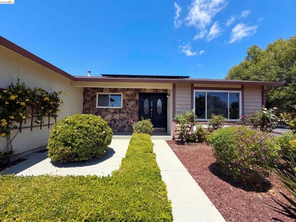 1091 Fox Meadow Way, Concord CA 94518