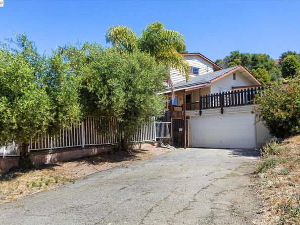 26770 Hayward Blvd, Hayward CA 94542