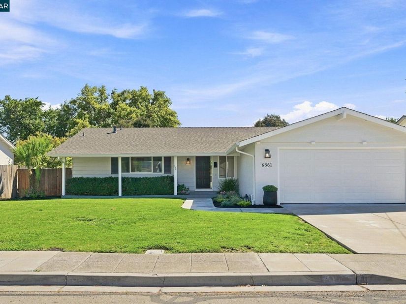 6861 Brighton Drive, Dublin CA 94568