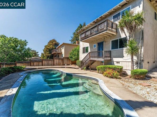 2210 Orange St, Martinez CA 94553