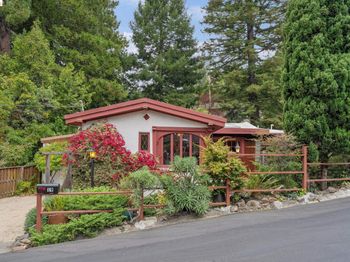 19 Sunset Dr