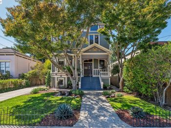 2242 San Antonio Ave