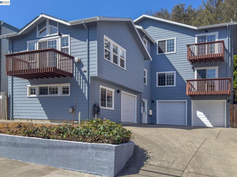 534 Adams St, Albany CA 94706