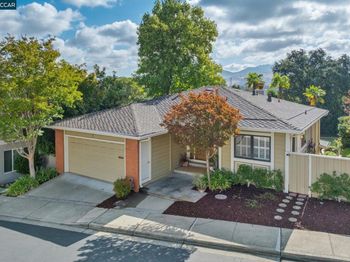 1652 Siskiyou Dr