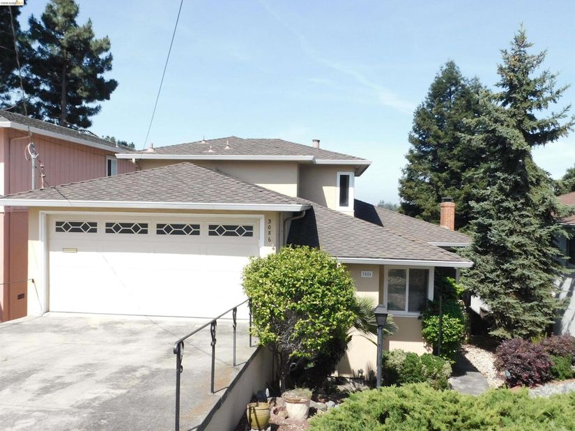 3086 Middleton St, Oakland CA 94605