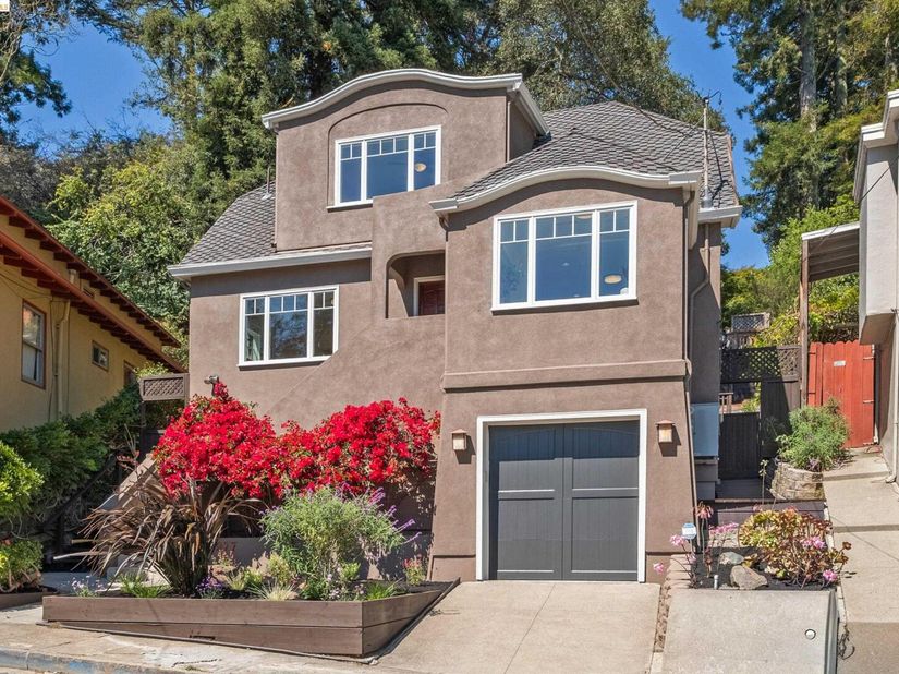 977 Regal Rd, Berkeley CA 94708