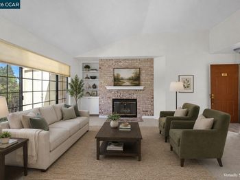 5012 Lakeview Dr
