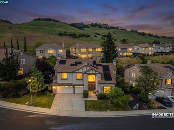 911 Autumn Oak Cir