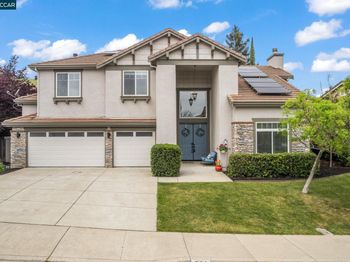 911 Autumn Oak Cir
