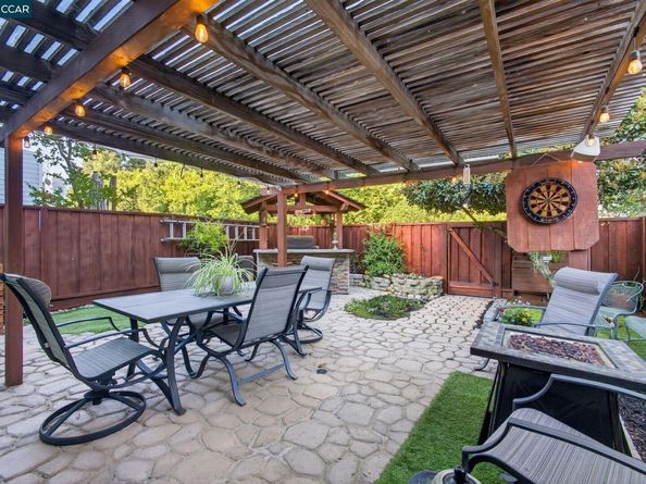 3983 Inverness Cmn, Livermore CA 94551
