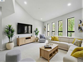 39450 Albany Cmn