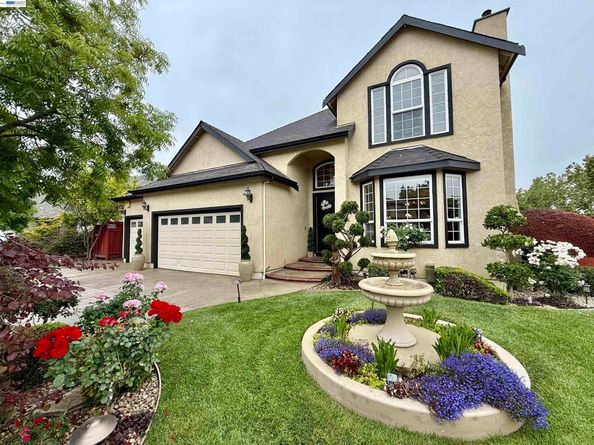 1284 Riesling Cir, Livermore CA 94550