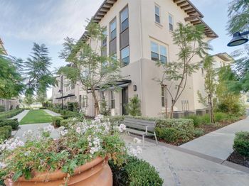 1061 Harebell Pl