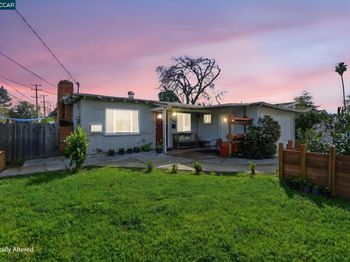 1990 Sunshine Dr