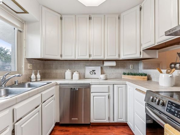1130 Fontana Drive, Alameda CA 94502