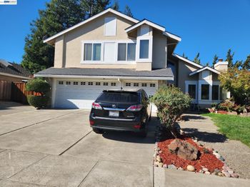 3219 Touriga Dr