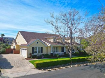 2221 Leccino Ct
