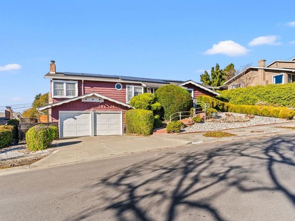 674 Gleneagle Ave, Hayward CA 94544