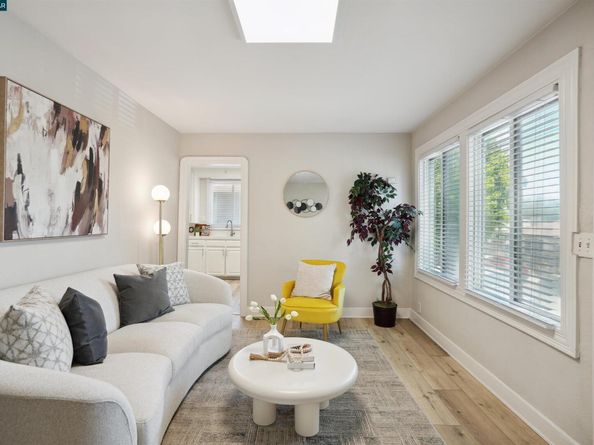 7700 Garfield Ave., Oakland CA 94605