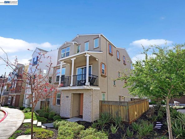 7228 Carneros Ln, Dublin CA 94568