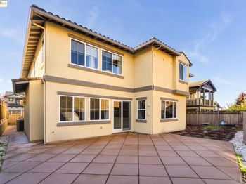 30 Arundel Dr