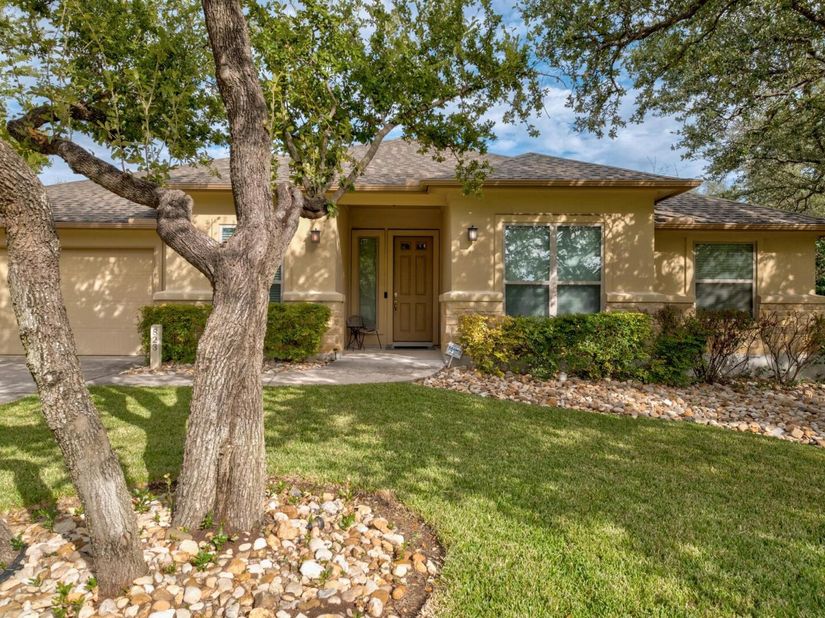 823 Lone Star DR, Cedar Park TX 78613