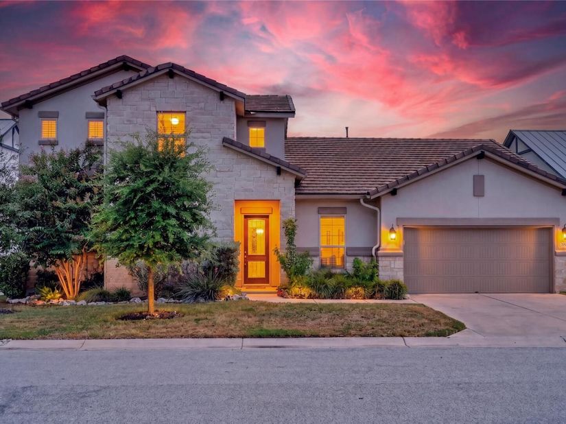 2000 Mazarro DR, Leander TX 78641