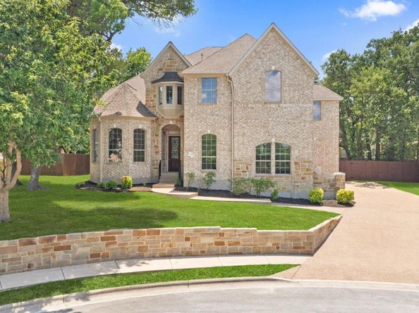 205 Crosswind CT, Cedar Park TX 78613
