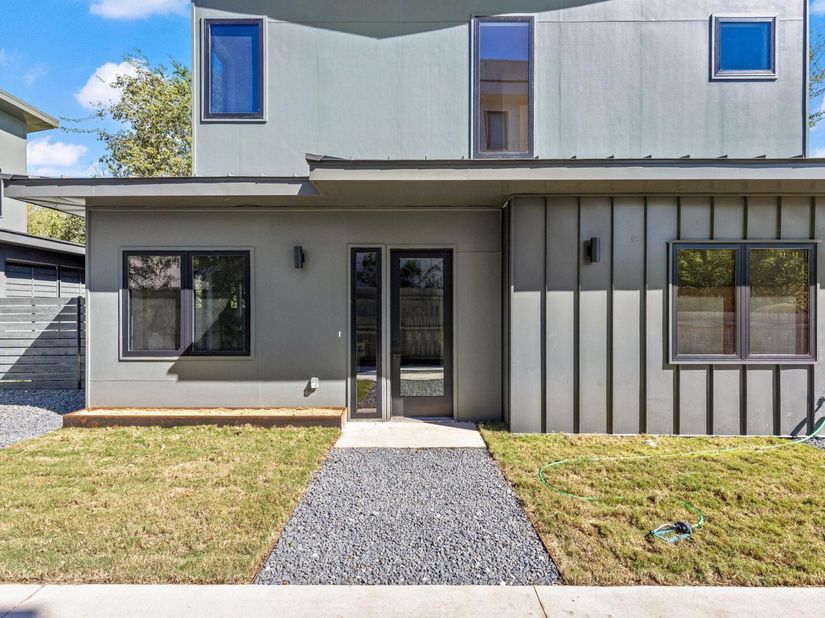 4412 S 1st ST 1, Austin TX 78745