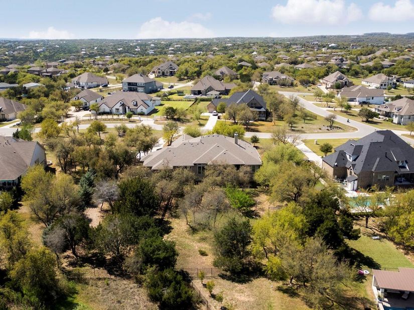 9709 Avion CV, Dripping Springs TX 78620