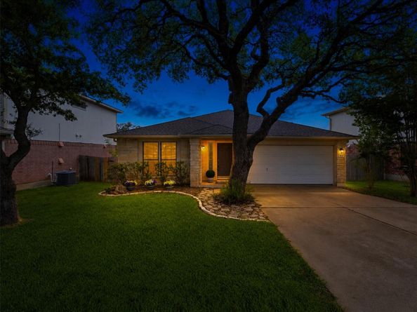 3931 Upper Passage LN, Round Rock TX 78681