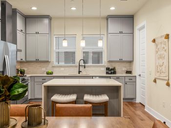 4105 McKinley Fields DR