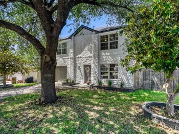 1626 Parkfield CIR