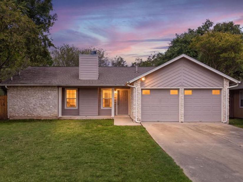 12116 Mosley LN, Austin TX 78727