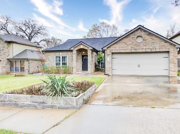 2223 Mockingbird DR