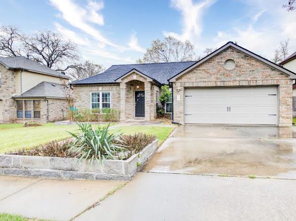 2223 Mockingbird DR, Round Rock TX 78681