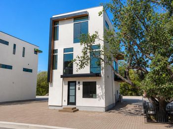 1500 Arid WAY
