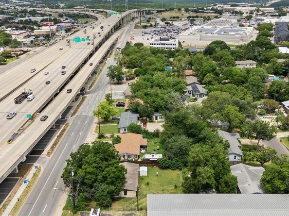 2024 W Ben White BLVD, Austin TX 78704