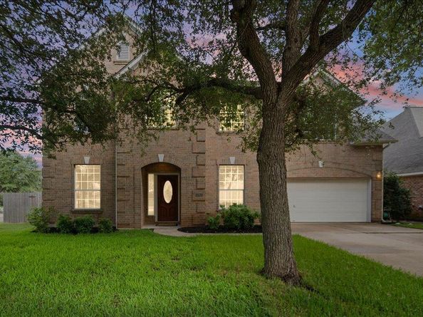 10801 Beachmont LN, Austin TX 78739