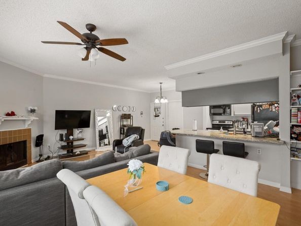 915 W 23rd ST 203, Austin TX 78705