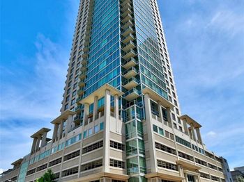 300 Bowie ST