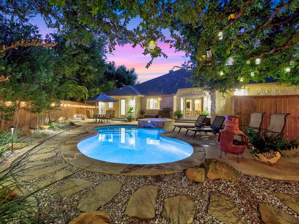 6405 Nusser LN, Austin TX 78739
