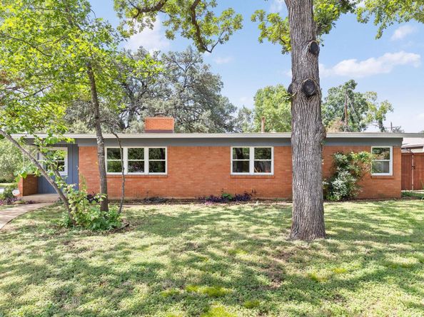4516 Pack Saddle PASS, Austin TX 78745